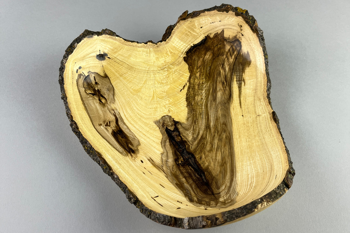 Hackberry Heart Bowl—2 knots