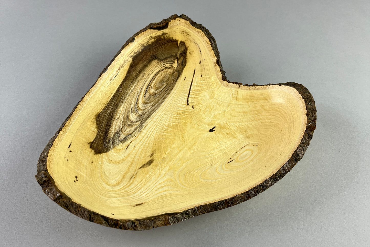 Hackberry Heart Bowl—1 knot